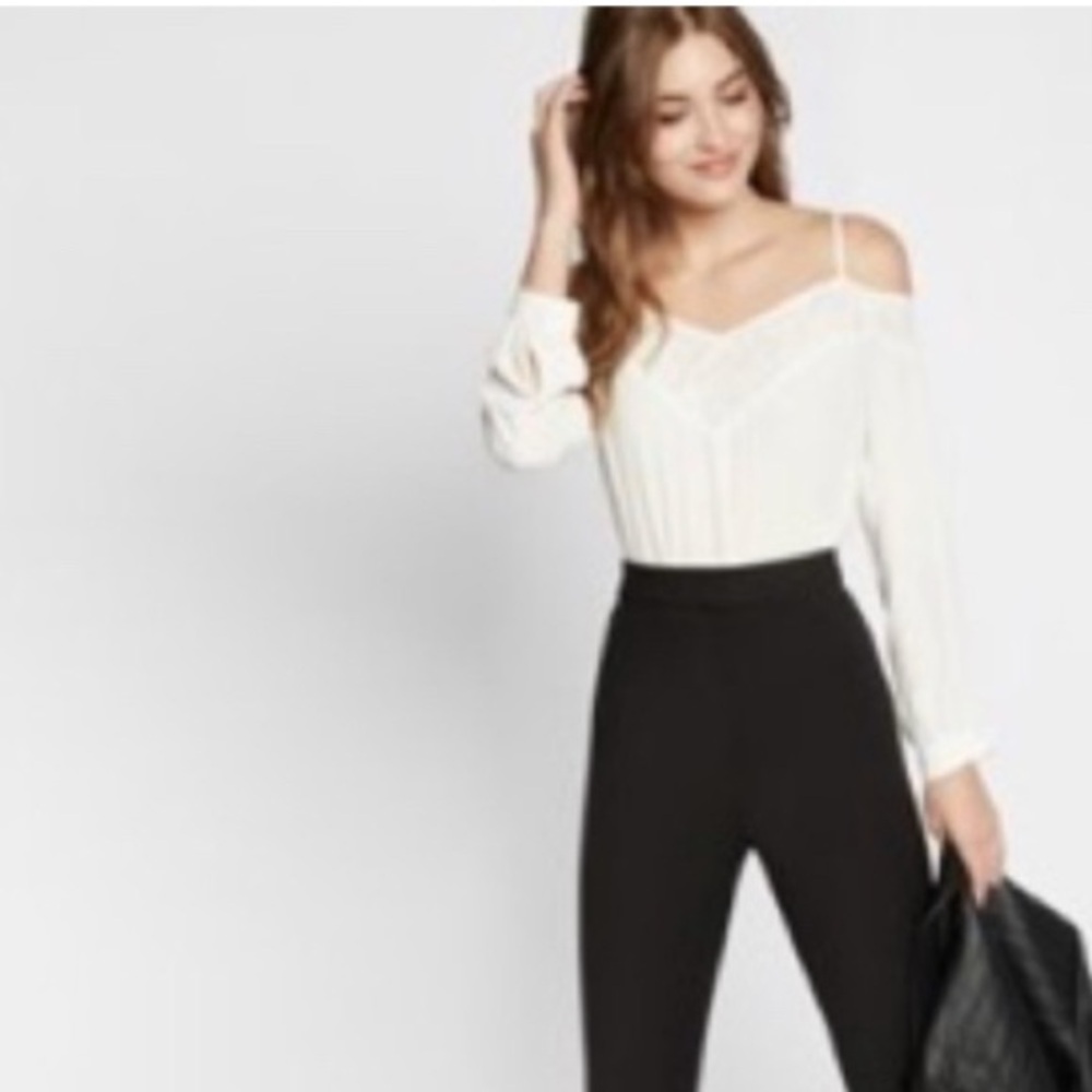 Express Cold Shoulder Ivory White Lace Trim Women's Long Sleeve Top small
